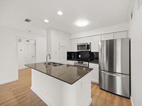 8888 Tallwood DR 1202, Austin TX 78759