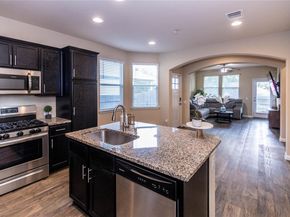 1501 Gropius LN 30B, Pflugerville TX 78660