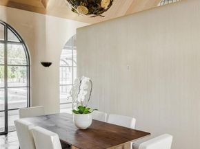 2600 Tanglewood TRL, Austin TX 78703