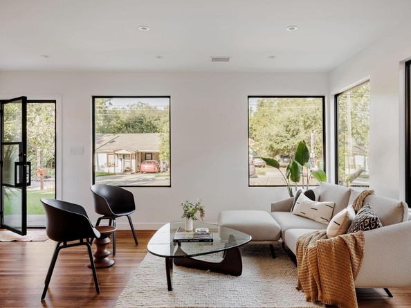 1405 Harvey ST, Austin TX 78702