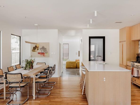 1405 Harvey ST, Austin TX 78702