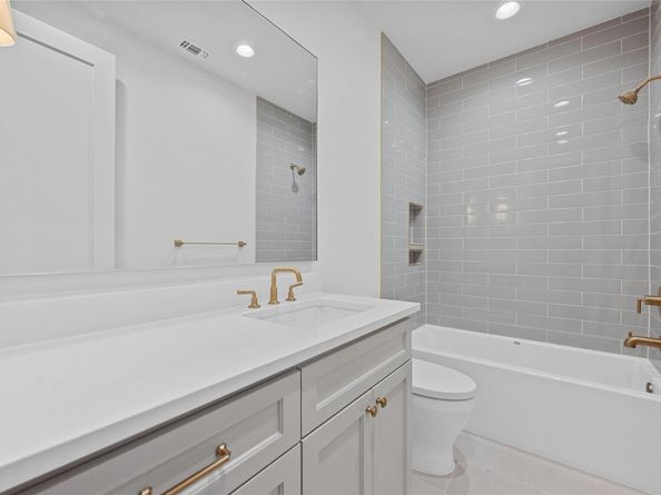 3008 W 50th ST, Austin TX 78731
