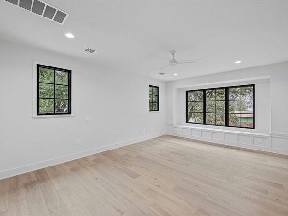 3008 W 50th ST, Austin TX 78731