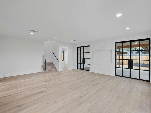 3008 W 50th ST, Austin TX 78731