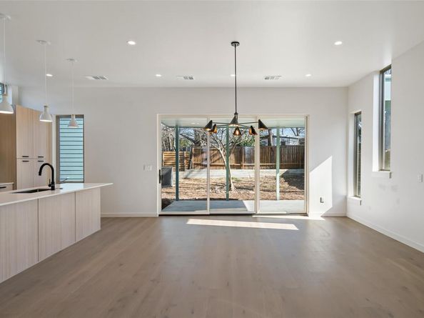 2912 Pecan Springs RD, Austin TX 78723