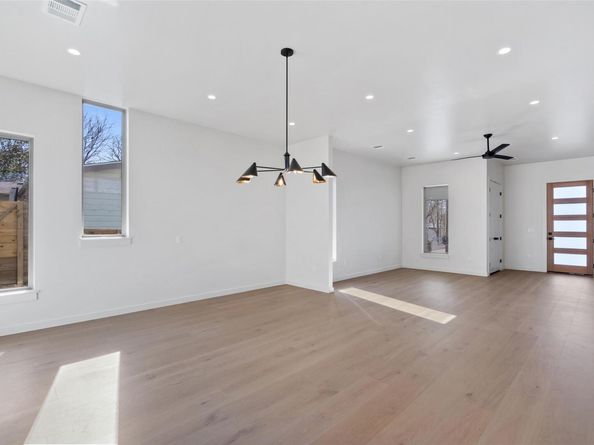 2912 Pecan Springs RD, Austin TX 78723