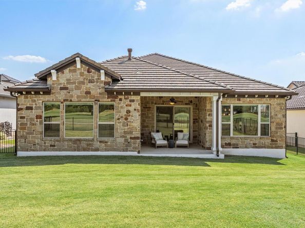 201 Grand Oaks LN, Georgetown TX 78628