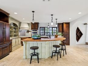 2706 Pearce RD, Austin TX 78730