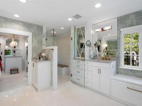 1411 W 10th ST, Austin TX 78703