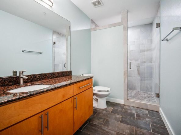 503 Swanee DR 19, Austin TX 78752