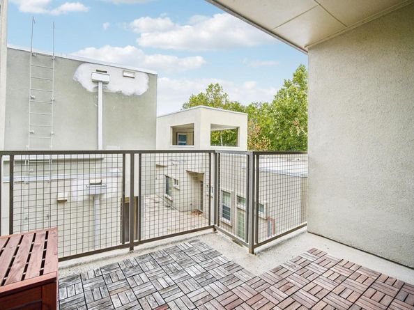 503 Swanee DR 19, Austin TX 78752