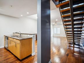 503 Swanee DR 19, Austin TX 78752
