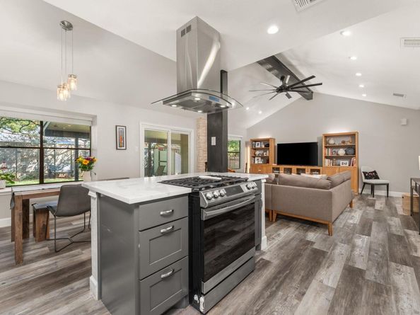 12703 Timberside DR, Austin TX 78727