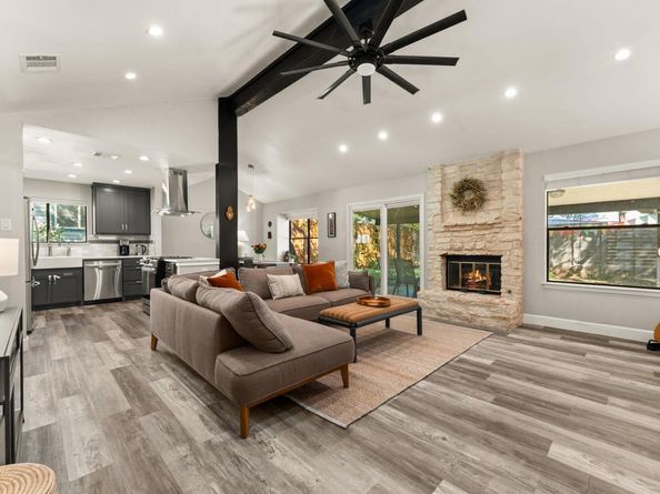 12703 Timberside DR, Austin TX 78727