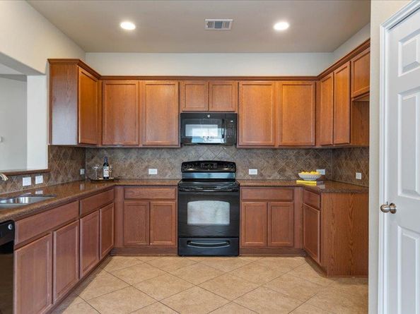 1810 Laminar Creek RD, Cedar Park TX 78613