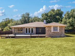 2605 Hilltop ST, Round Rock TX 78681