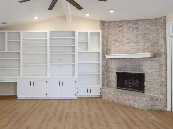 2605 Hilltop ST, Round Rock TX 78681