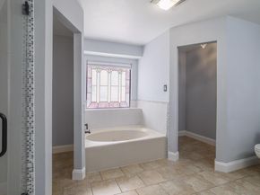 2605 Hilltop ST, Round Rock TX 78681