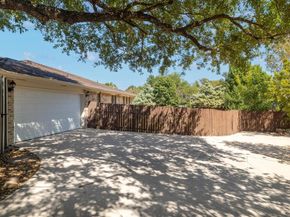 2605 Hilltop ST, Round Rock TX 78681