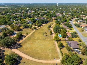 2605 Hilltop ST, Round Rock TX 78681