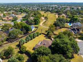 2605 Hilltop ST, Round Rock TX 78681