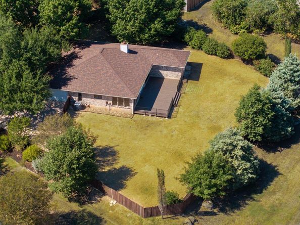 2605 Hilltop ST, Round Rock TX 78681