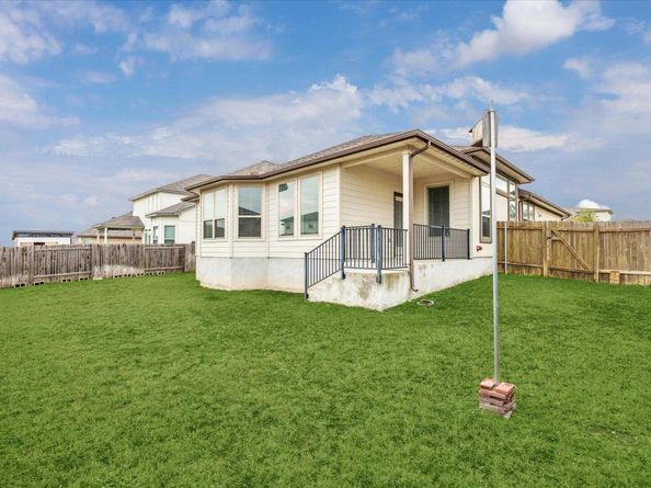 19201 Quebrada DR, Pflugerville TX 78660