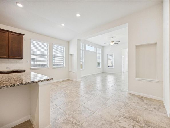 19201 Quebrada DR, Pflugerville TX 78660