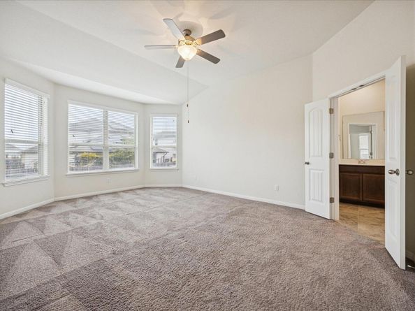 19201 Quebrada DR, Pflugerville TX 78660