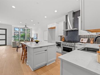 2707 Dulce LN