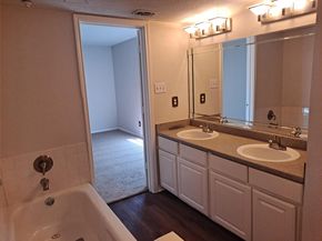 2018 W Rundberg LN 9B, Austin TX 78758