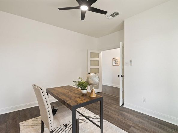515 Westbury LN, Georgetown TX 78633