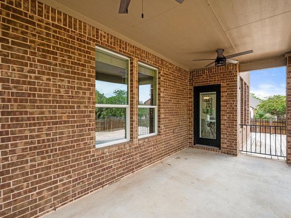 515 Westbury LN, Georgetown TX 78633
