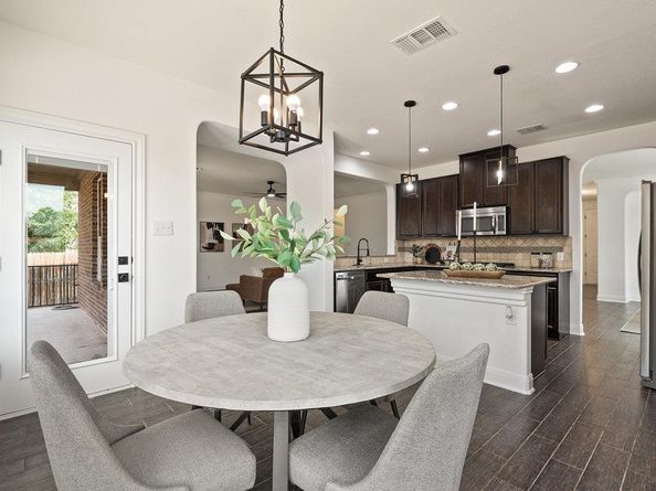 515 Westbury LN, Georgetown TX 78633