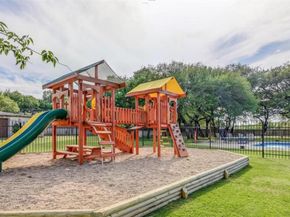 9411 Cedar Crest DR, Austin TX 78750