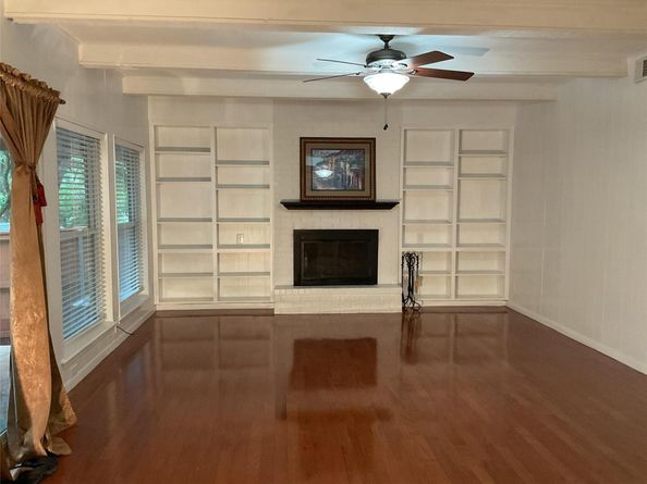 9411 Cedar Crest DR, Austin TX 78750