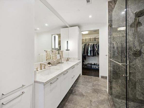 501 West Ave 1202, Austin TX 78701
