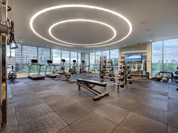 501 West Ave 1202, Austin TX 78701