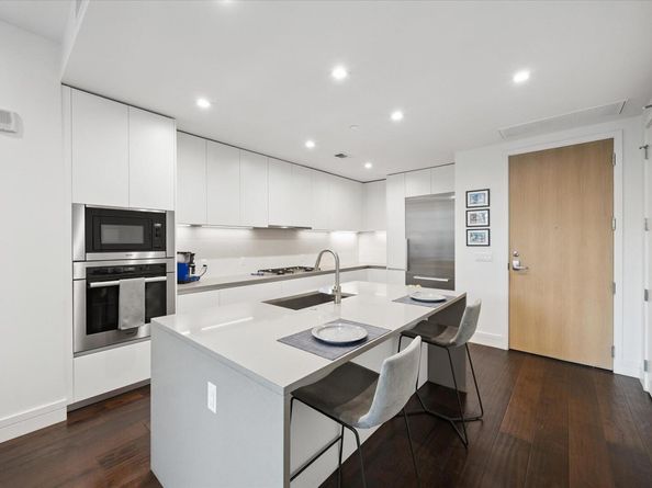 501 West Ave 1202, Austin TX 78701