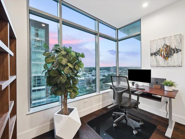 501 West Ave 1202, Austin TX 78701
