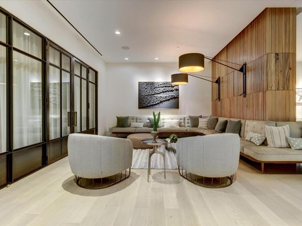501 West Ave 1202, Austin TX 78701
