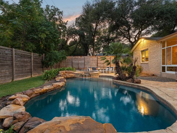 4203 Bamford DR, Austin TX 78731