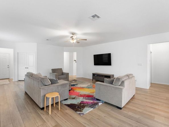 1240 Sweetspire ST, Leander TX 78641