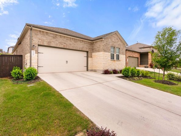 1240 Sweetspire ST, Leander TX 78641