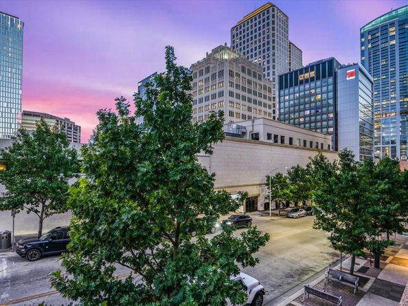 710 Colorado ST 2D, Austin TX 78701