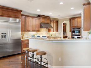 407 Bella Montagna CIR, Lakeway TX 78734