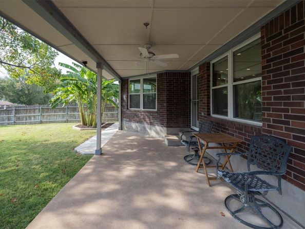 3812 Tailfeather DR, Round Rock TX 78681