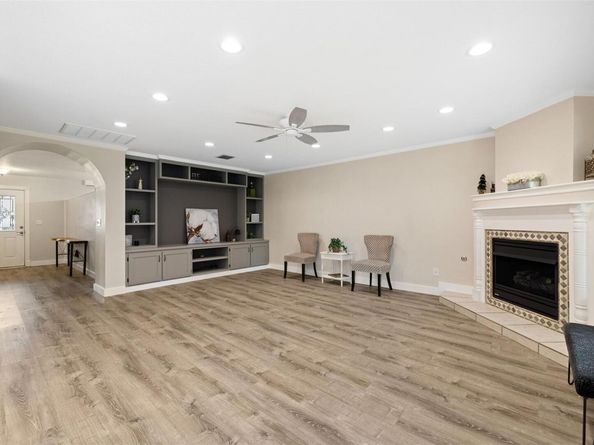 3812 Tailfeather DR, Round Rock TX 78681