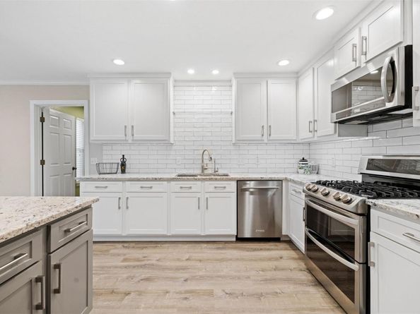 3812 Tailfeather DR, Round Rock TX 78681