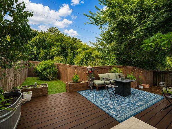 7205 Ray Charles DR, Austin TX 78745